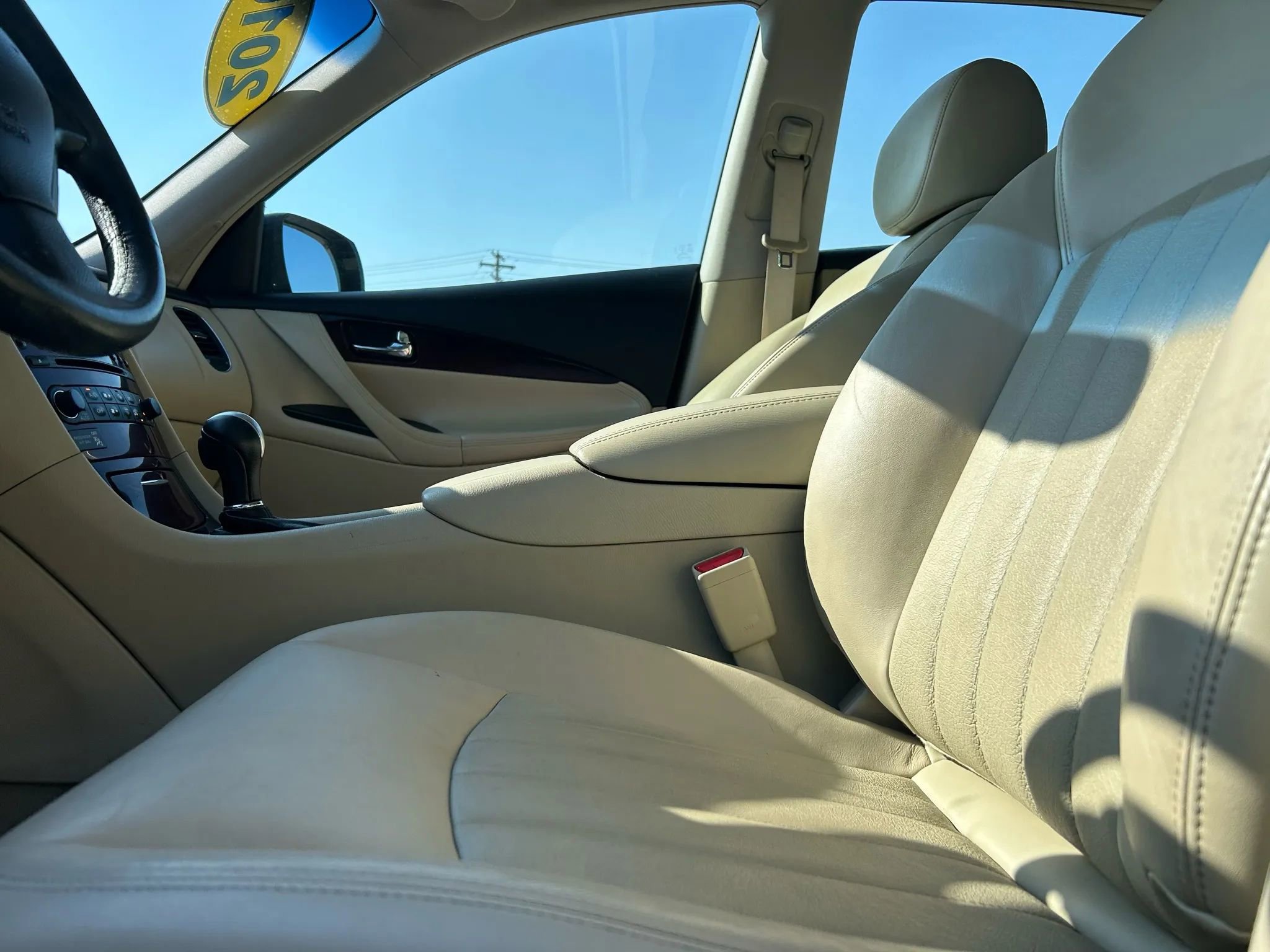 Used 2016 INFINITI QX50 Journey w/ Premium Package image 9