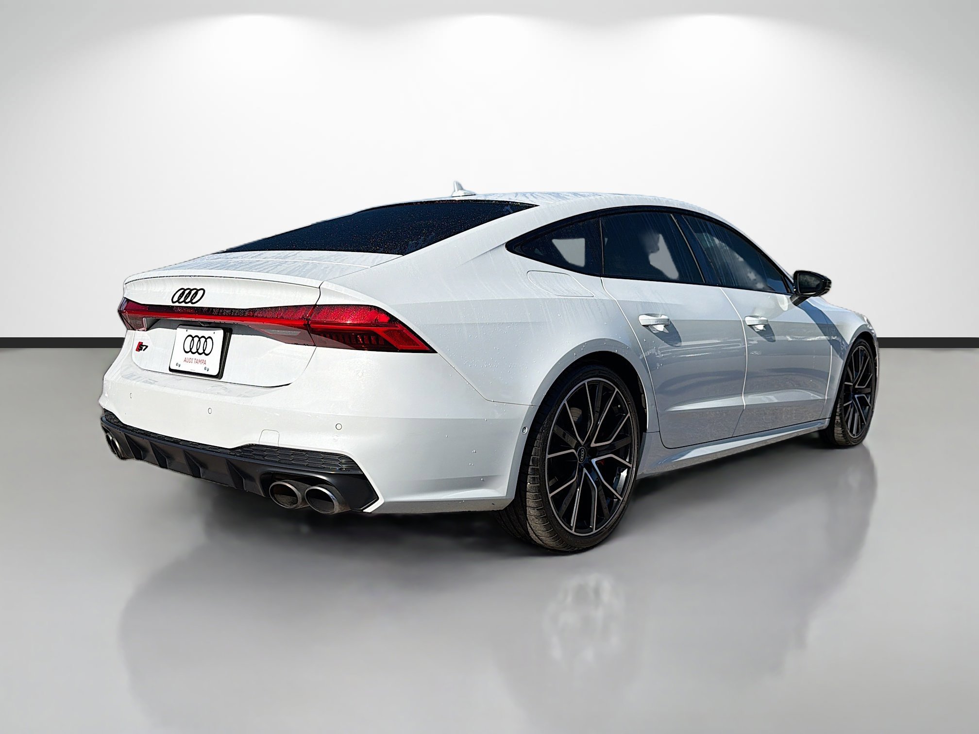 Used 2022 Audi S7 Prestige w/ Prestige Package image 3