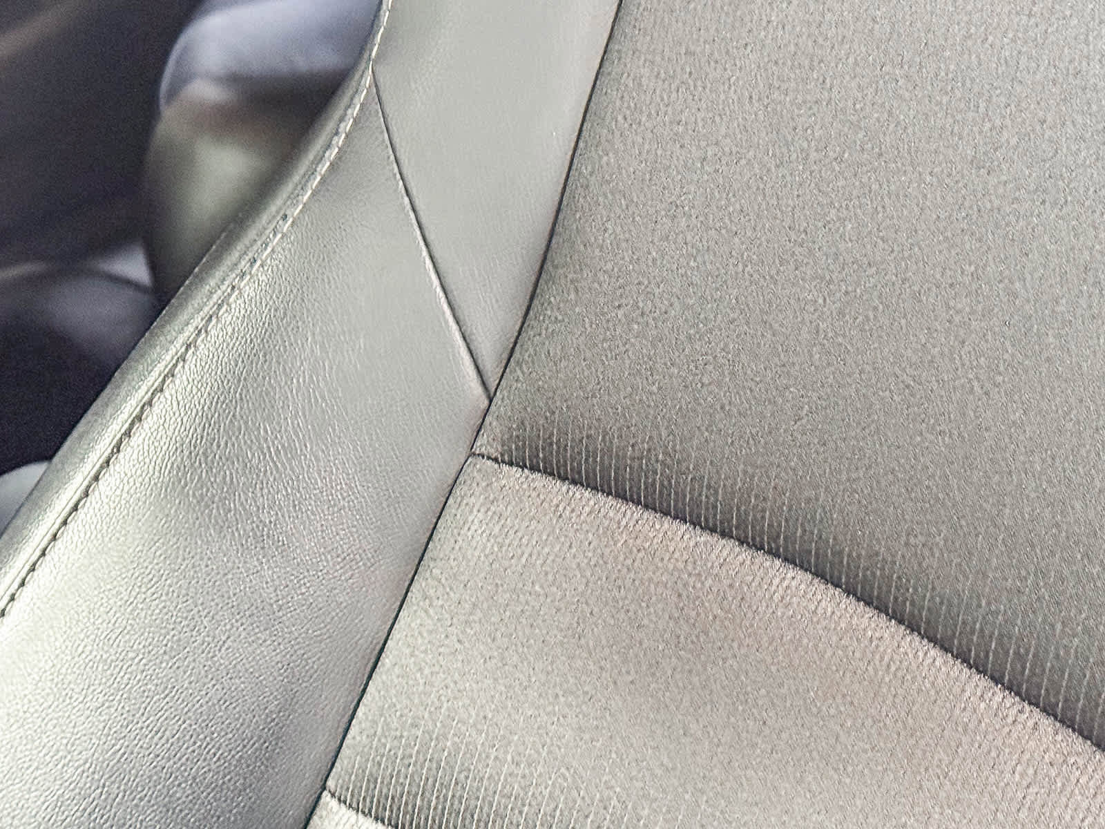 Used 2018 Honda Accord Sport image 25