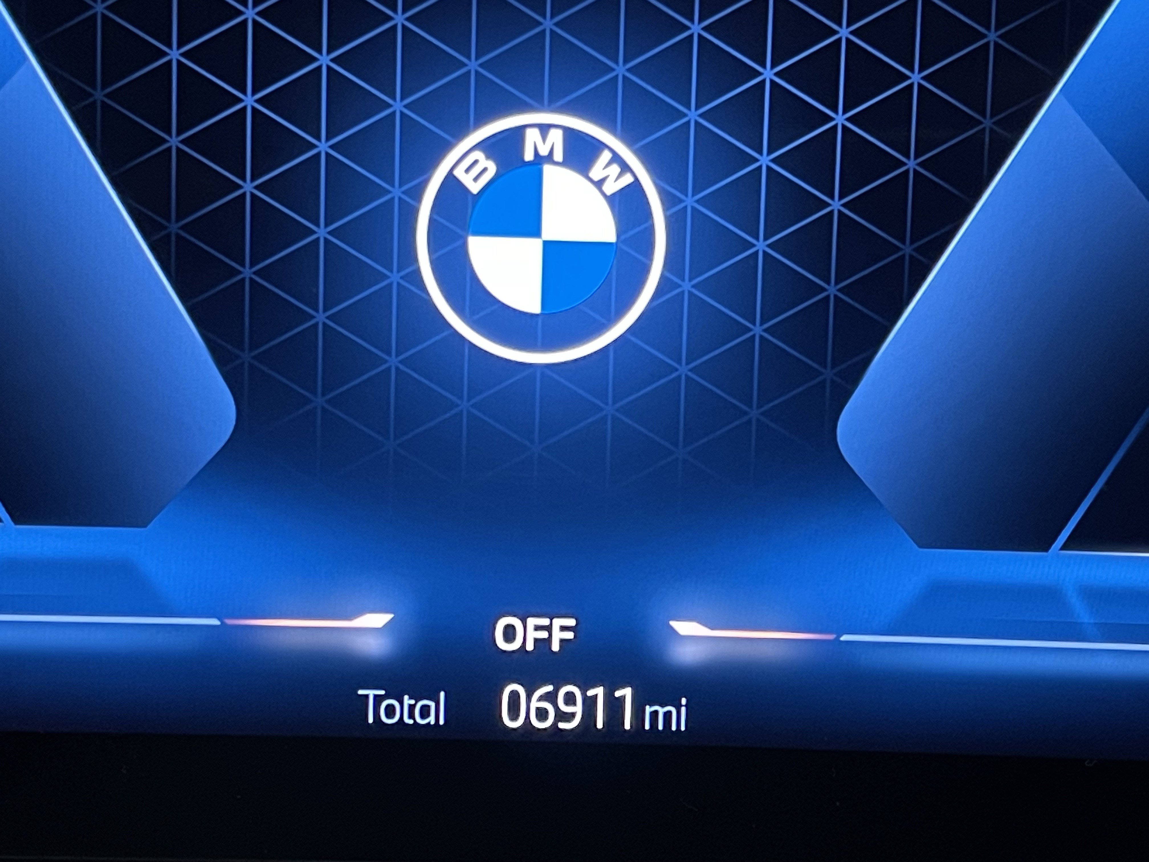 Used 2025 BMW X3 xDrive30i w/ Convenience Package image 21