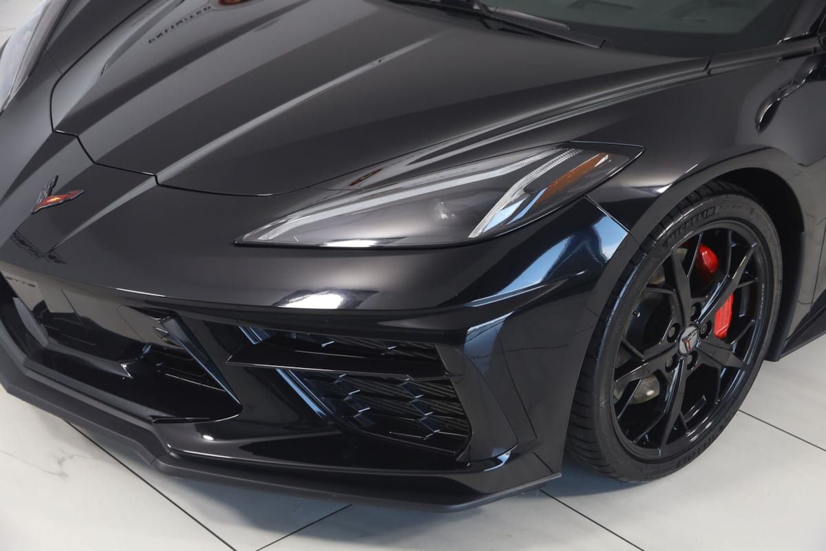 Used 2021 Chevrolet Corvette Stingray Premium Cpe w/ Z51 Performance Package RWD image 75