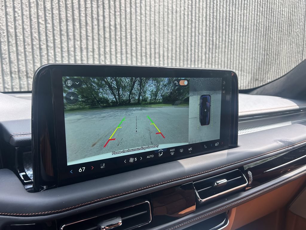 New 2026 Lincoln Aviator Black Label w/ Dynamic Handling Package AWD/4WD image 38