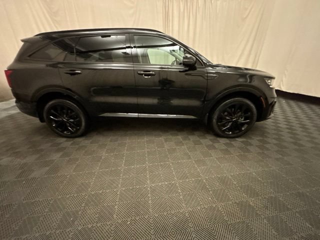 Certified 2023 Kia Sorento SX AWD/4WD image 4