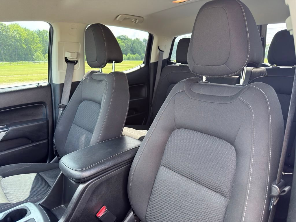 Used 2021 Chevrolet Colorado LT w/ Redline Special Edition AWD/4WD image 27