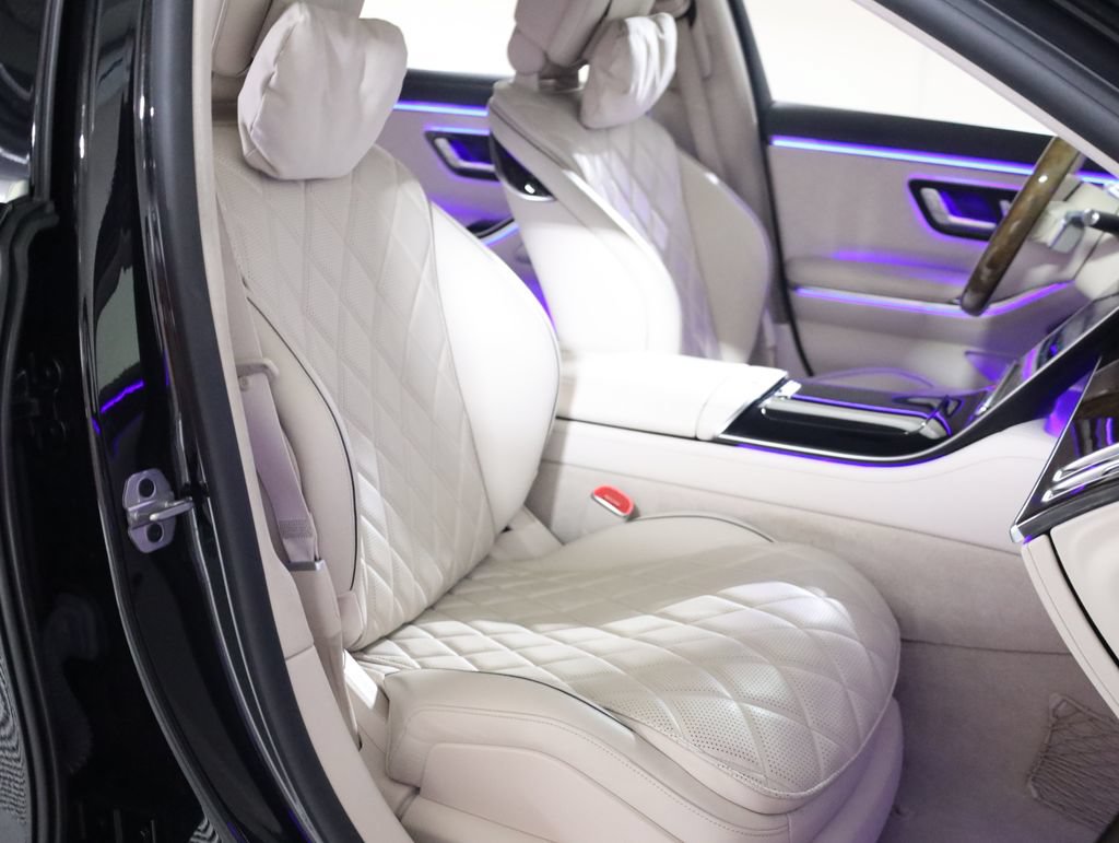 Certified 2022 Mercedes-Benz S 580 4MATIC Sedan w/ Rear Seat Package image 60