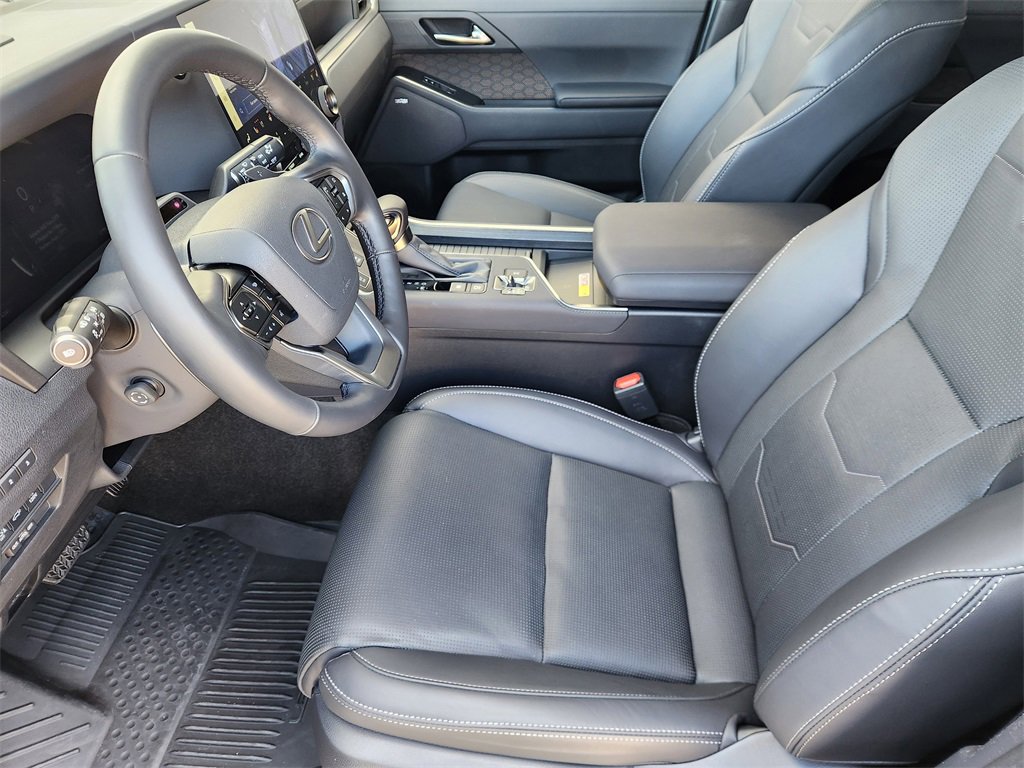 Used 2025 Lexus GX 550 550 Luxury+ image 13