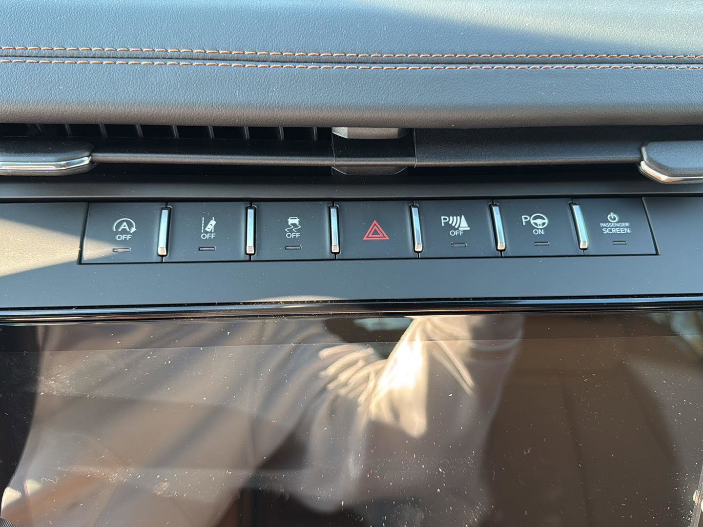 New 2026 Jeep Grand Cherokee Summit w/ Obsidian Package image 21