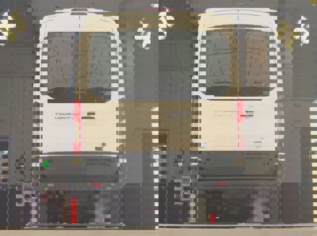 Used 2015 Ford Transit 250 148 Medium Roof image 6