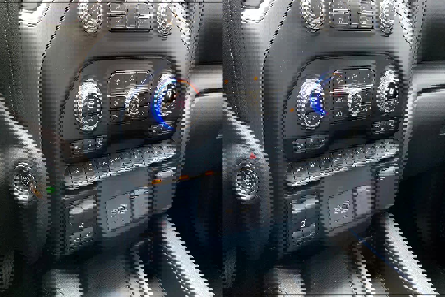 Used 2021 GMC Sierra 1500 Denali w/ Denali Ultimate Package image 34