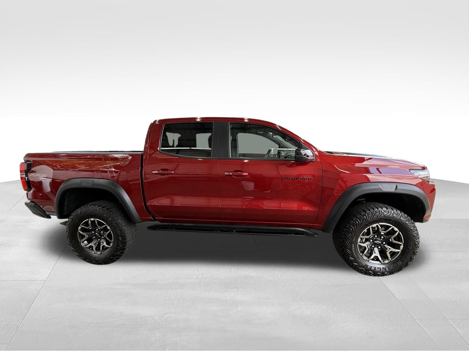 Used 2023 Chevrolet Colorado ZR2 w/ ZR2 Convenience Package III AWD/4WD image 4