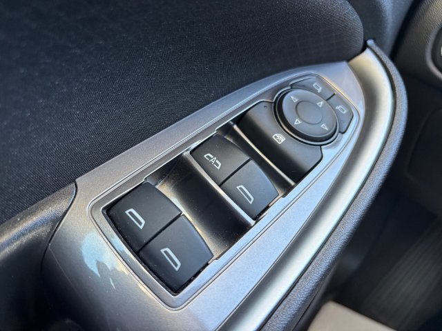 Used 2025 Chevrolet Malibu LT FWD image 16