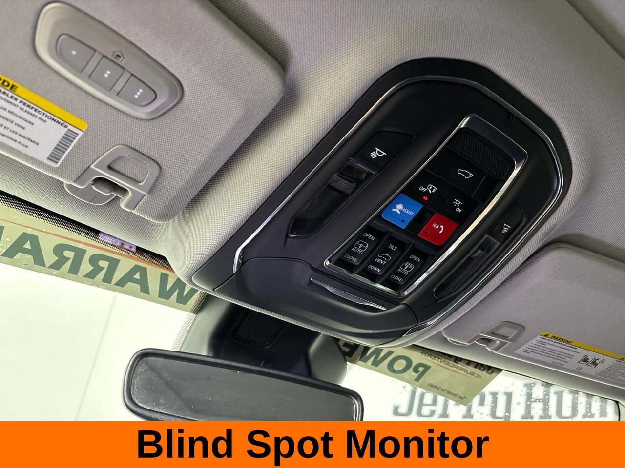 Used 2023 Jeep Grand Cherokee Limited AWD/4WD image 23