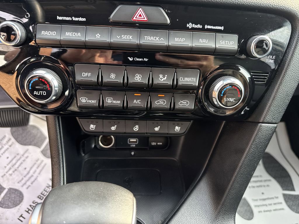 Used 2021 Kia Sportage EX w/ EX Technology Package image 23