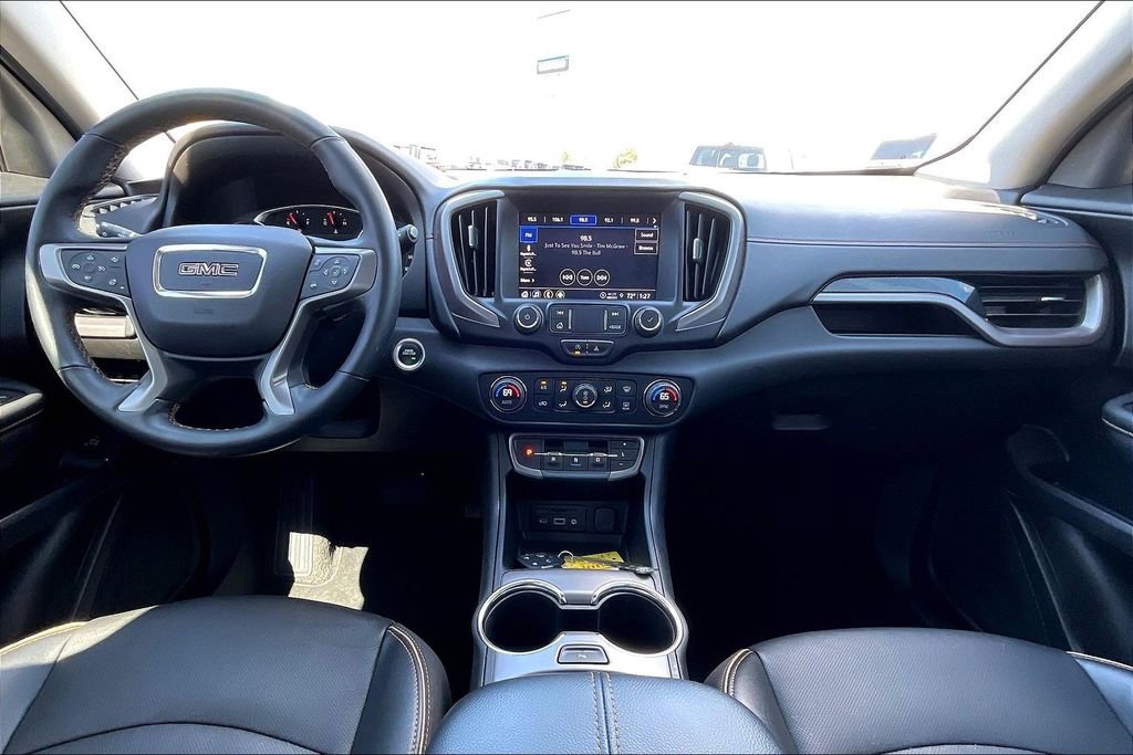 Used 2024 GMC Terrain AT4 w/ Tech Package AWD/4WD image 14