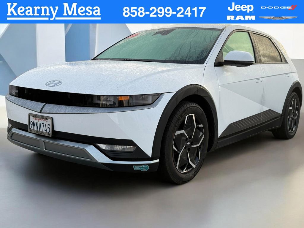 Used 2024 Hyundai Ioniq 5 SE image 1