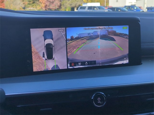 Used 2025 Nissan Murano Platinum w/ Cargo Package image 26