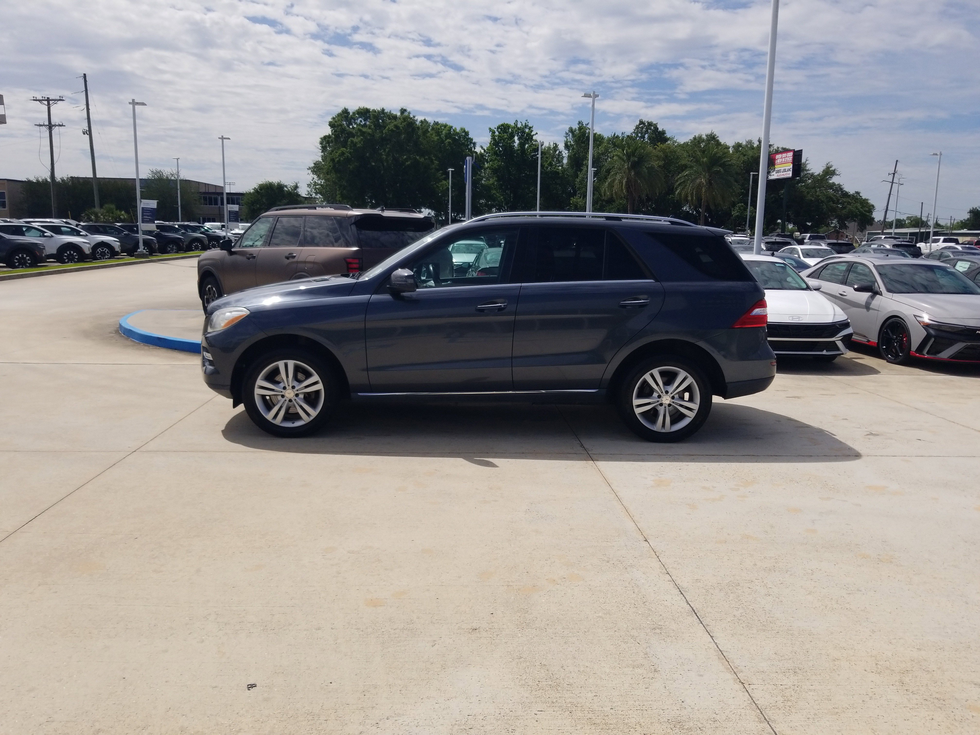 Used 2013 Mercedes-Benz ML 350 2WD image 4