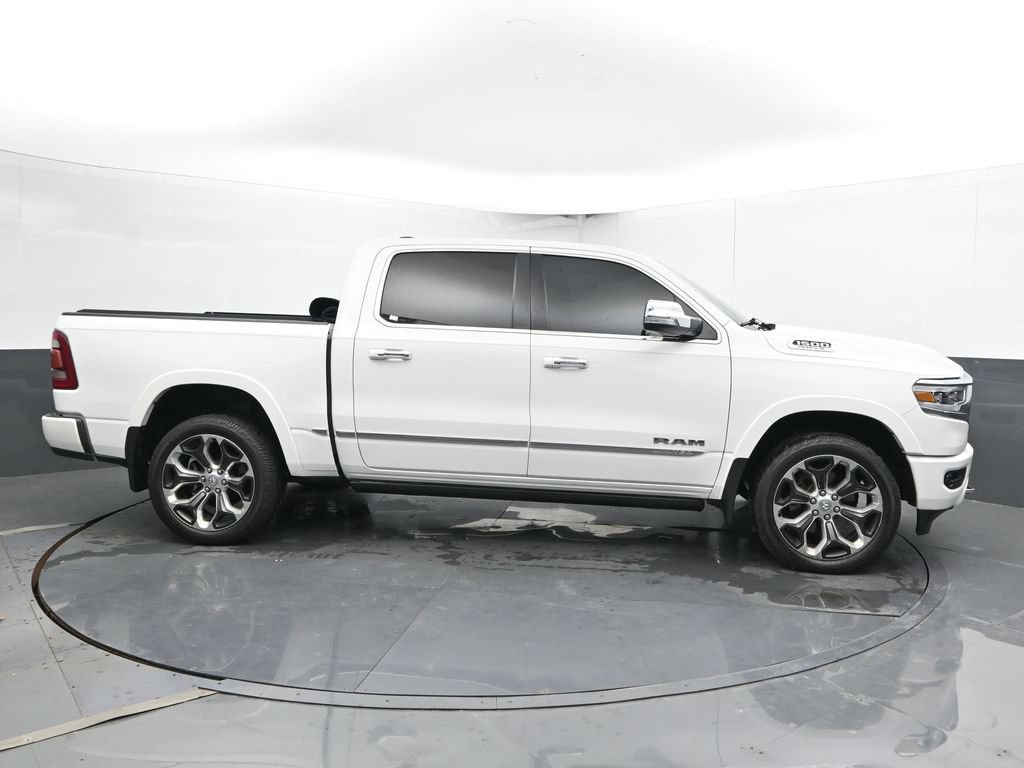 Used 2019 RAM 1500 Limited w/ Body Color Bumper Group AWD/4WD image 4