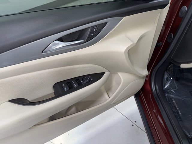 Used 2020 Buick Regal Preferred FWD image 10