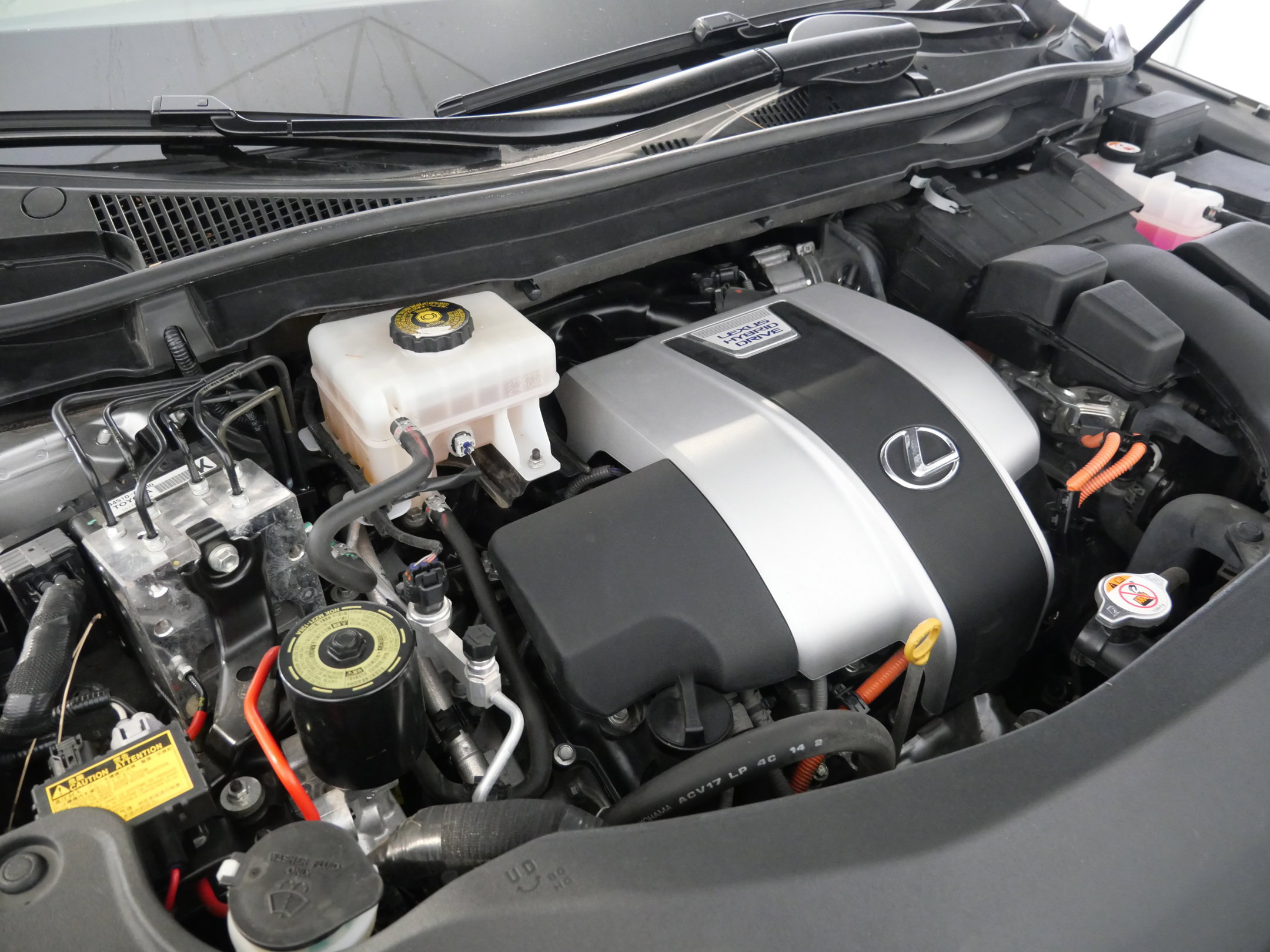 Used 2020 Lexus RX 450h AWD w/ Luxury Package image 11