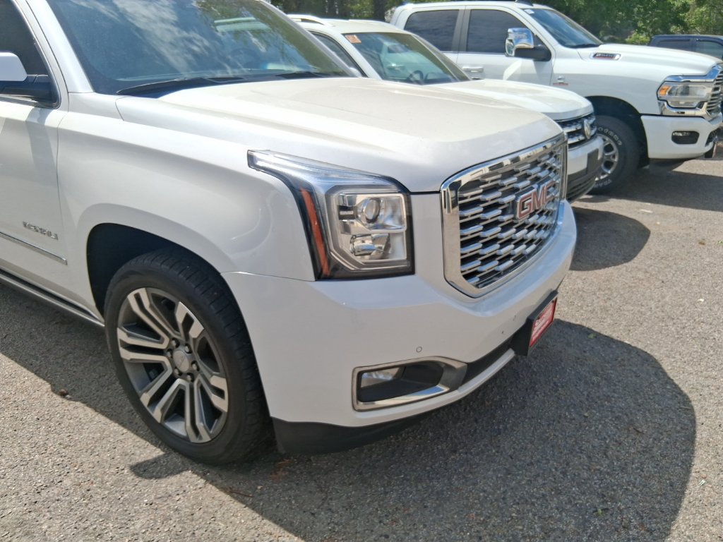 Used 2018 GMC Yukon Denali w/ Denali Ultimate Package AWD/4WD image 12