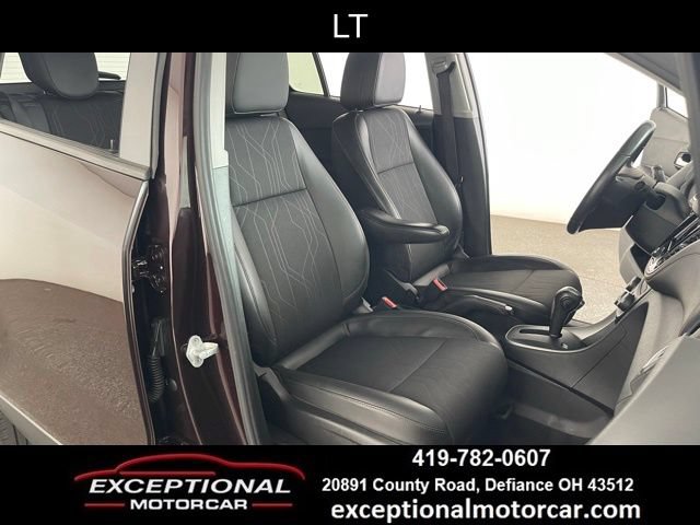 Used 2022 Chevrolet Trax LT w/ Driver Confidence Package AWD/4WD image 47