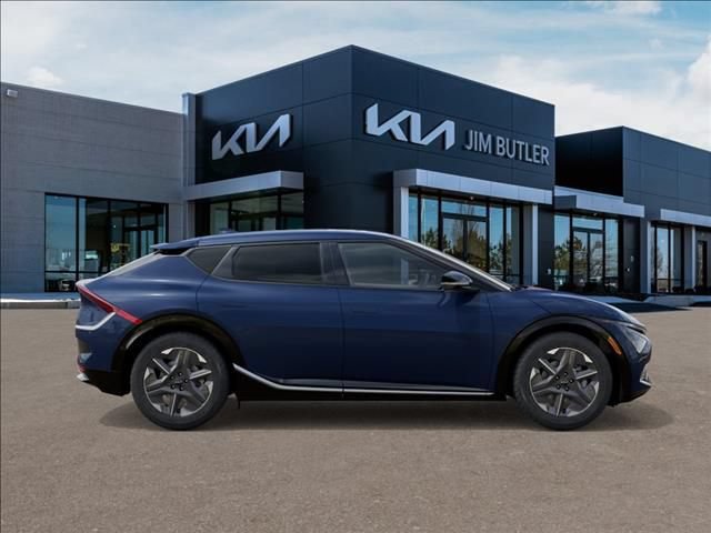 New 2026 Kia EV6 Light AWD/4WD image 7