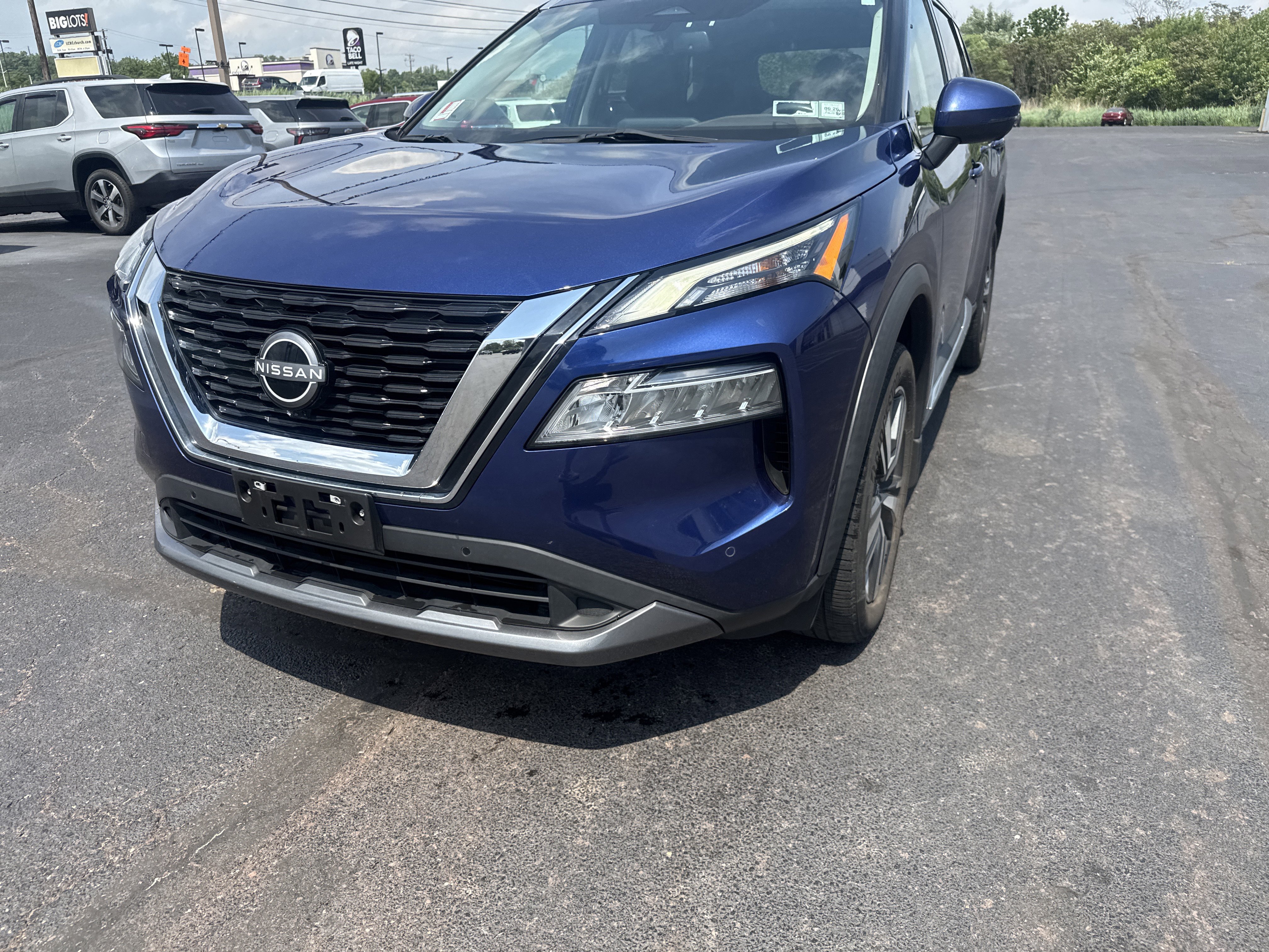 Used 2023 Nissan Rogue SL w/ SL Premium Package AWD/4WD image 10