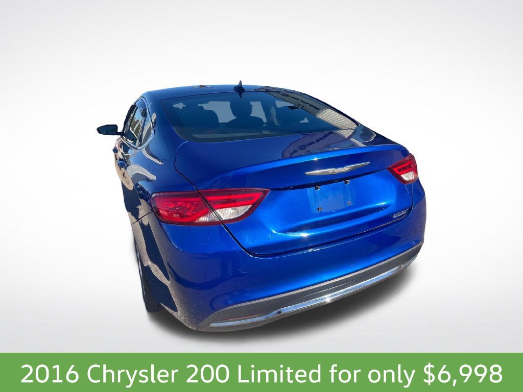 Used 2016 Chrysler 200 Limited w/ Convenience Group FWD image 8