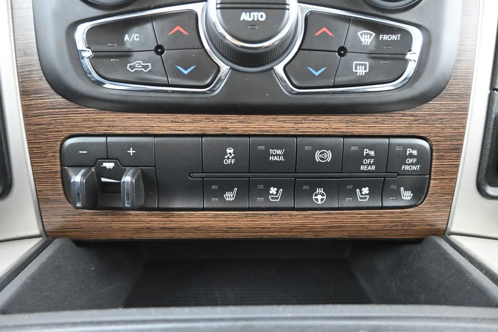 Used 2016 RAM 2500 Laramie w/ Convenience Group image 31