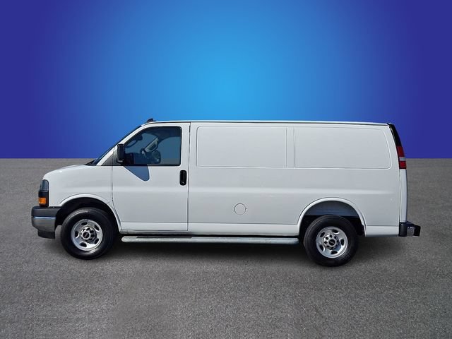 Used 2025 GMC Savana 2500 w/ Driver Convenience Package RWD image 7