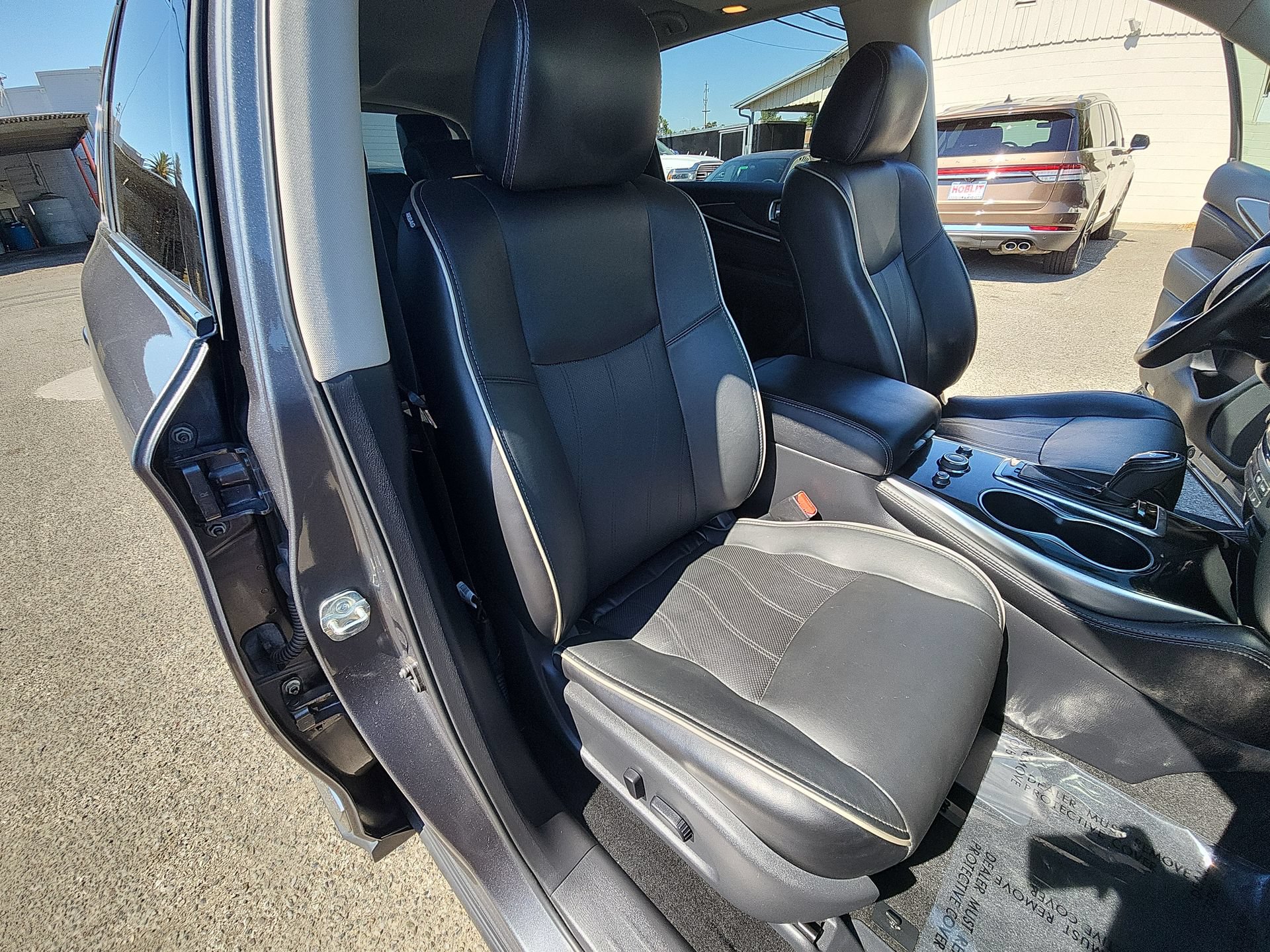 Used 2018 INFINITI QX60 Luxe w/ Premium Plus Package AWD/4WD image 27