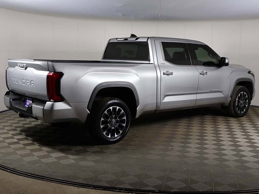 Used 2023 Toyota Tundra Limited image 10