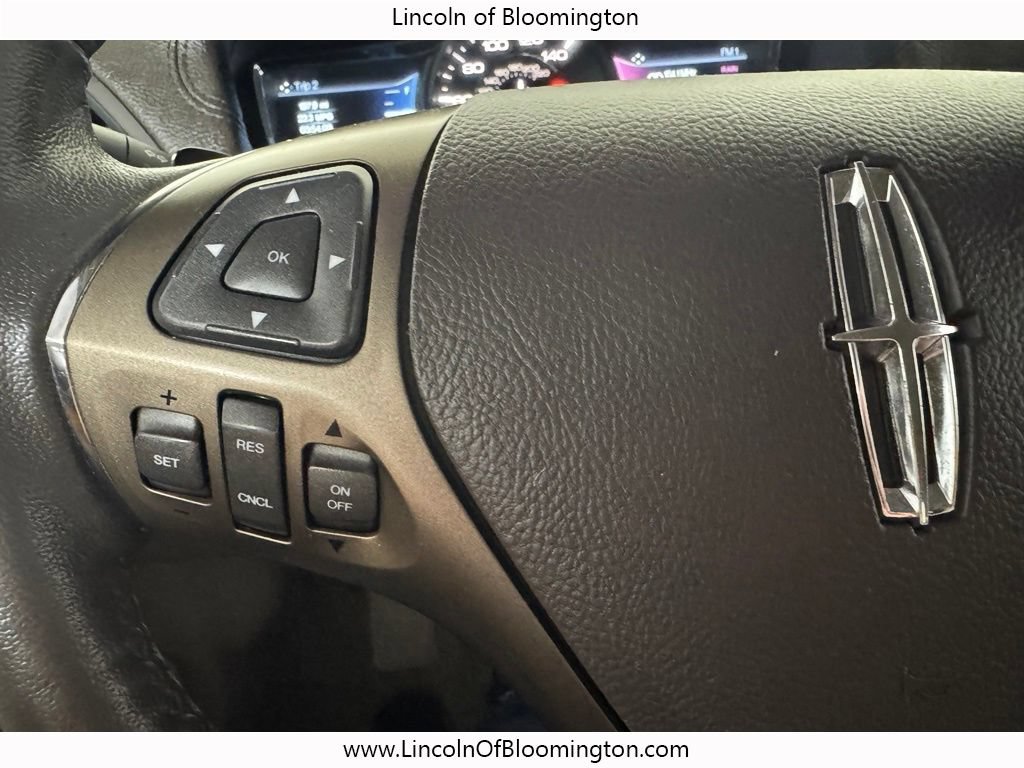 Used 2015 Lincoln MKX AWD w/ Equipment Group 101A image 24
