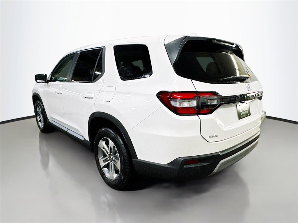 New 2025 Honda Pilot EX-L image 4