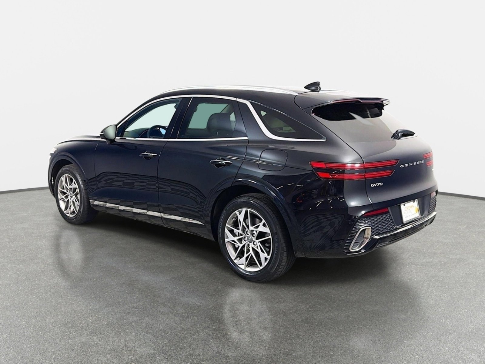 Certified 2024 Genesis GV70 2.5T w/ Advanced Package AWD/4WD image 7