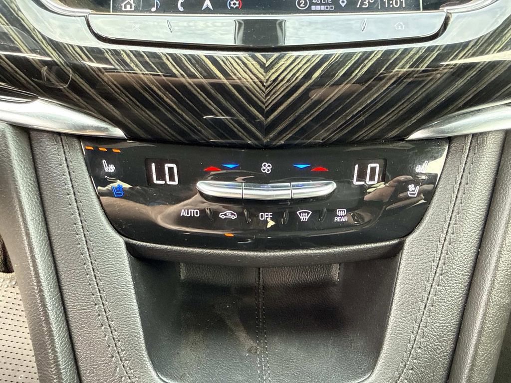 Used 2023 Cadillac XT6 Premium Luxury FWD image 20