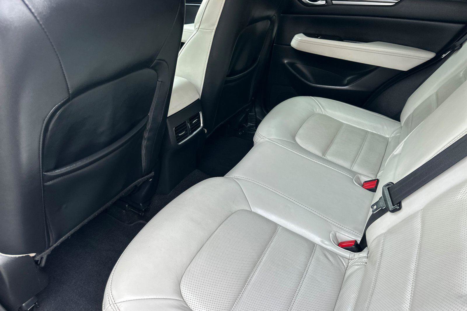 Used 2018 MAZDA CX-5 Grand Touring w/ Premium Package image 13