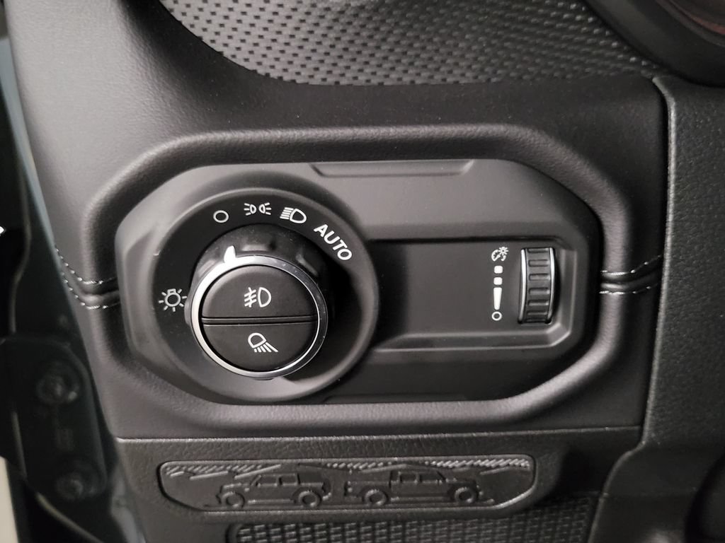 New 2026 Jeep Gladiator Mojave AWD/4WD image 12