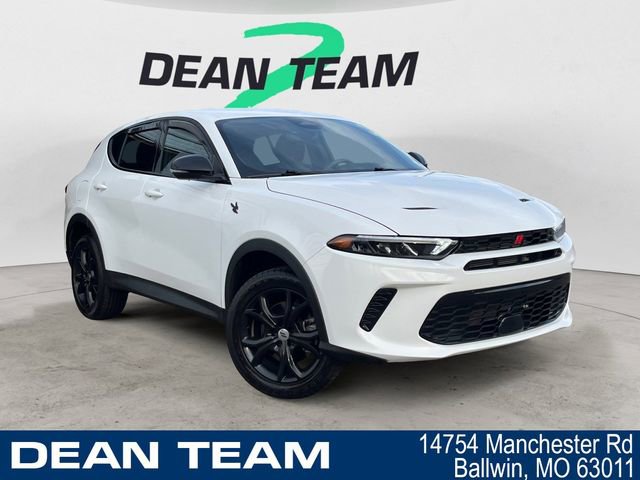 Used 2024 Dodge Hornet GT w/ GT Blacktop Package image 1