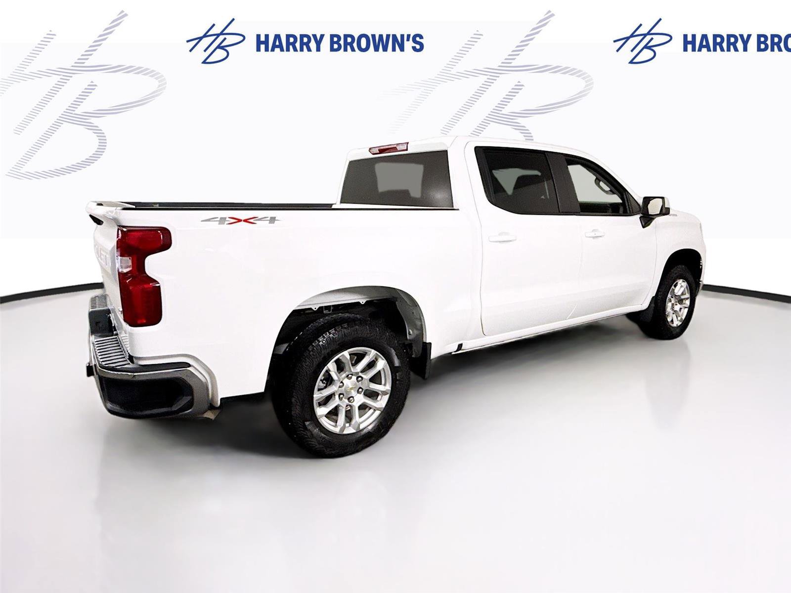 Used 2025 Chevrolet Silverado 1500 LT image 31