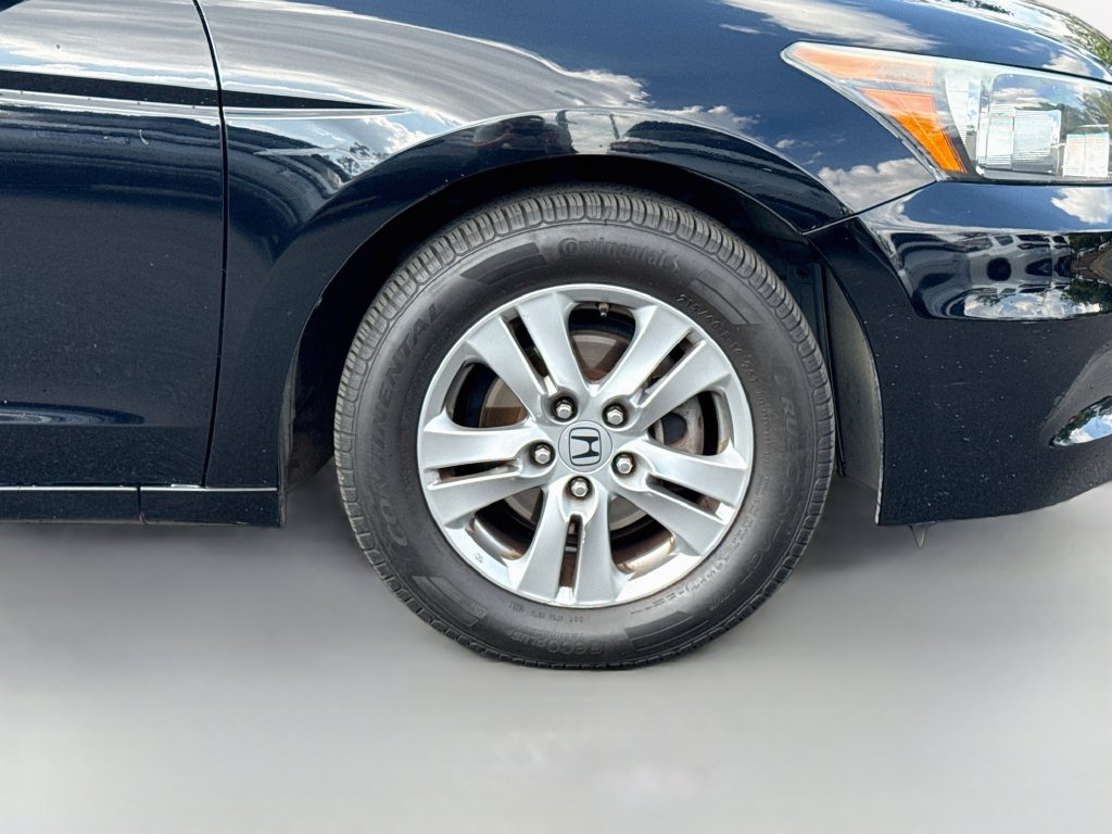 Used 2011 Honda Accord SE image 24