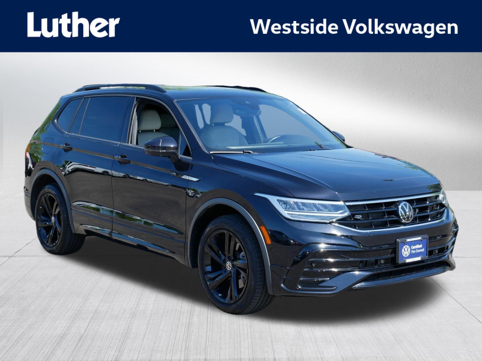 Certified 2024 Volkswagen Tiguan SE R-Line FWD video 1