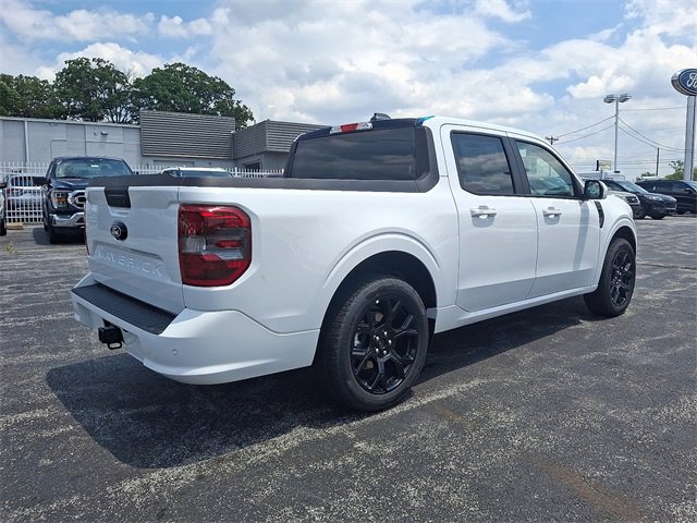 New 2025 Ford Maverick Lobo image 4