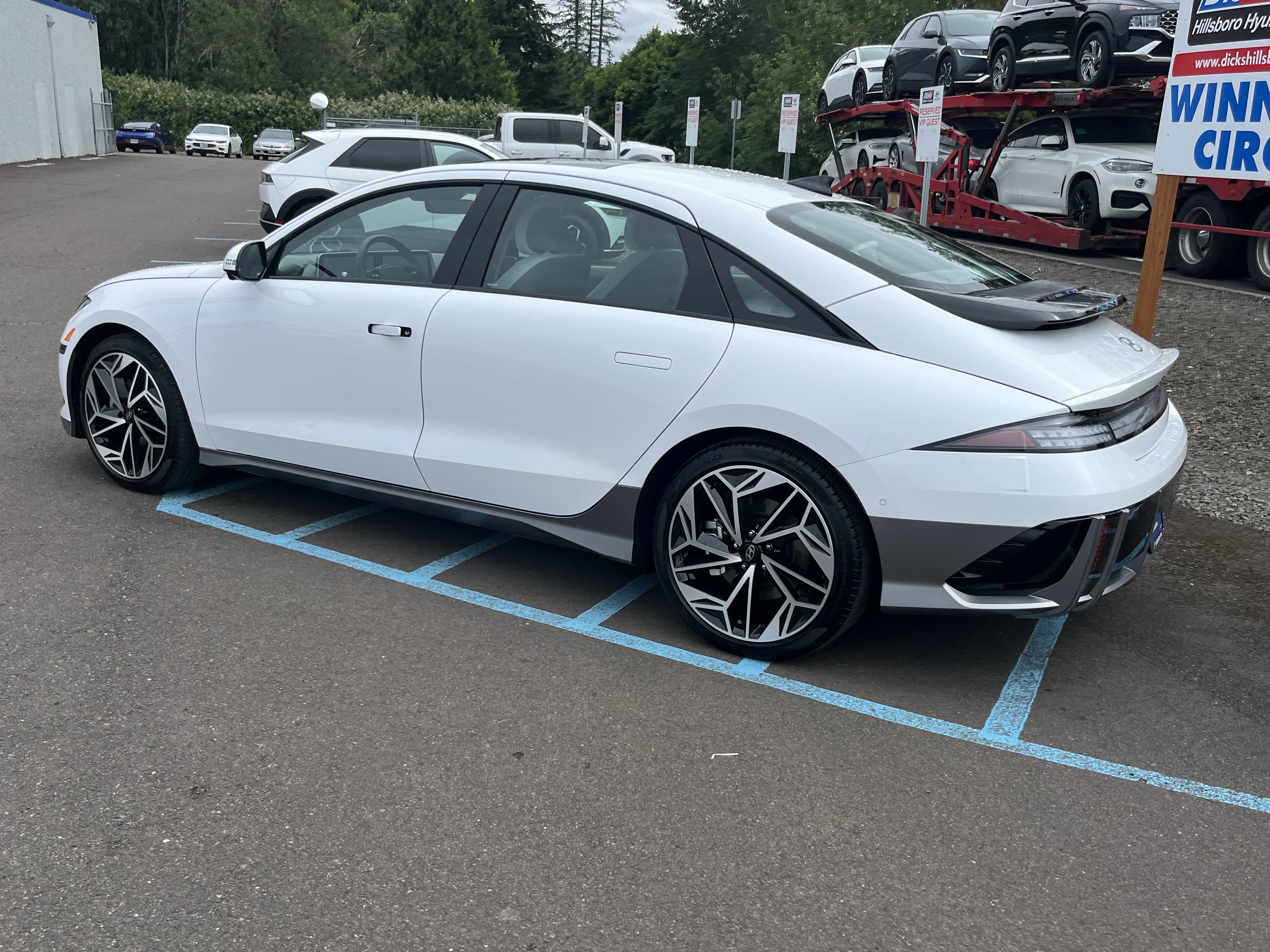 Certified 2025 Hyundai Ioniq 6 Limited RWD image 3