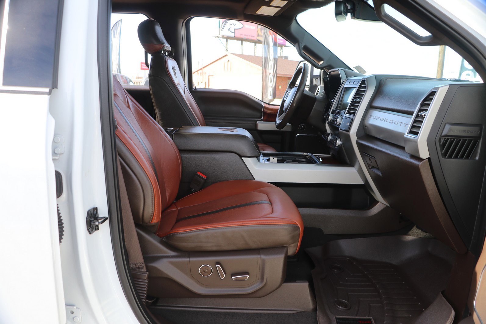 Used 2019 Ford F250 King Ranch w/ King Ranch Ultimate Package image 34