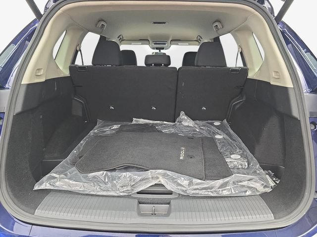 Used 2026 Nissan Rogue SV FWD image 30