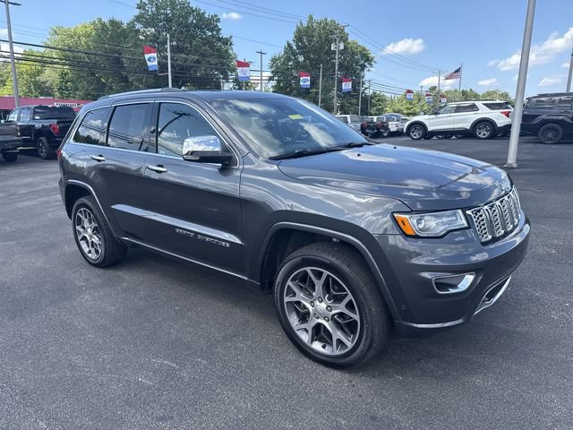 Used 2020 Jeep Grand Cherokee Overland AWD/4WD image 11