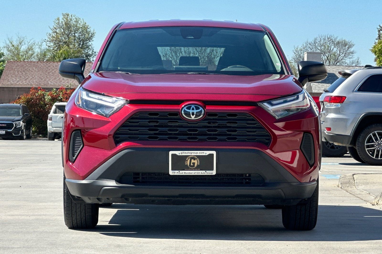 Used 2025 Toyota RAV4 LE image 9