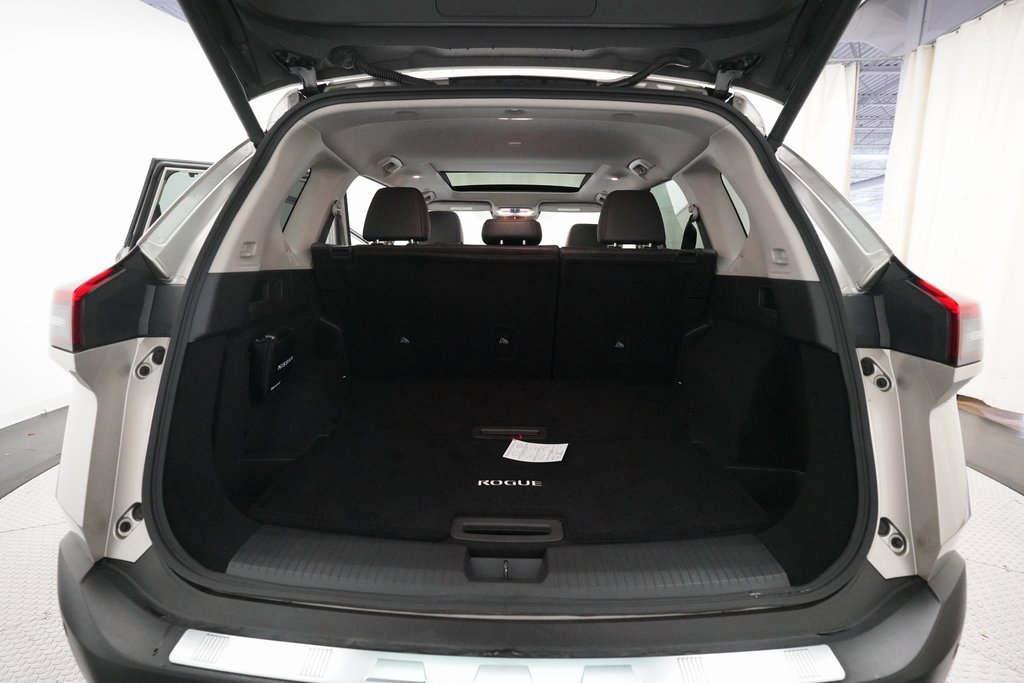 Certified 2023 Nissan Rogue Platinum w/ Platinum Premium Package image 10